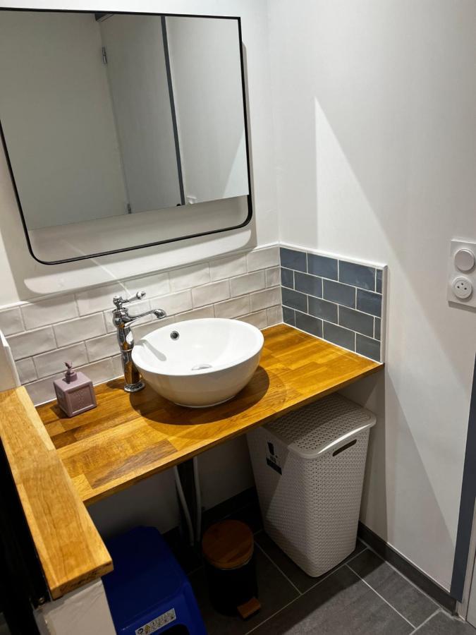 T2 Bis Proche Gare Et Centre - Parking Proche Apartment Lourdes