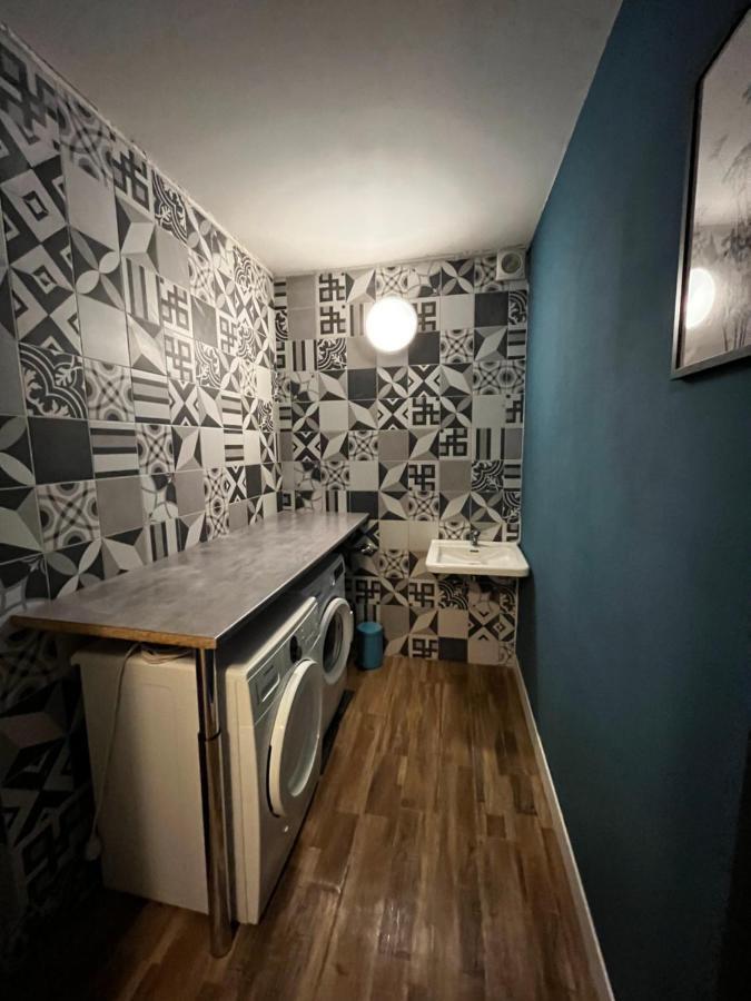 Apartment T2 Bis Proche Gare Et Centre - Parking Proche Lourdes